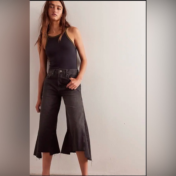 NWT We the Free by Free People Ripple Wide-Leg Crop Jeans ~ Fade to Black - Picture 4 of 13